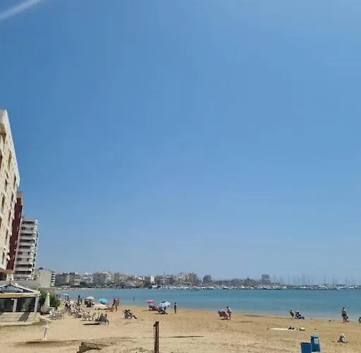 By The Sea With A Terrace Apartamento Torrevieja