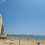 By The Sea With A Terrace Appartement Torrevieja
